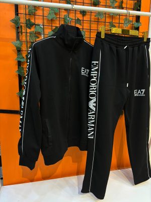 EA7 PREMIUM EŞOFMAN TAKIMI EA7 PREMIUM EŞOFMAN TAKIMI