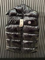 MONCLER PREMIUM KAPÜŞONLU YELEK